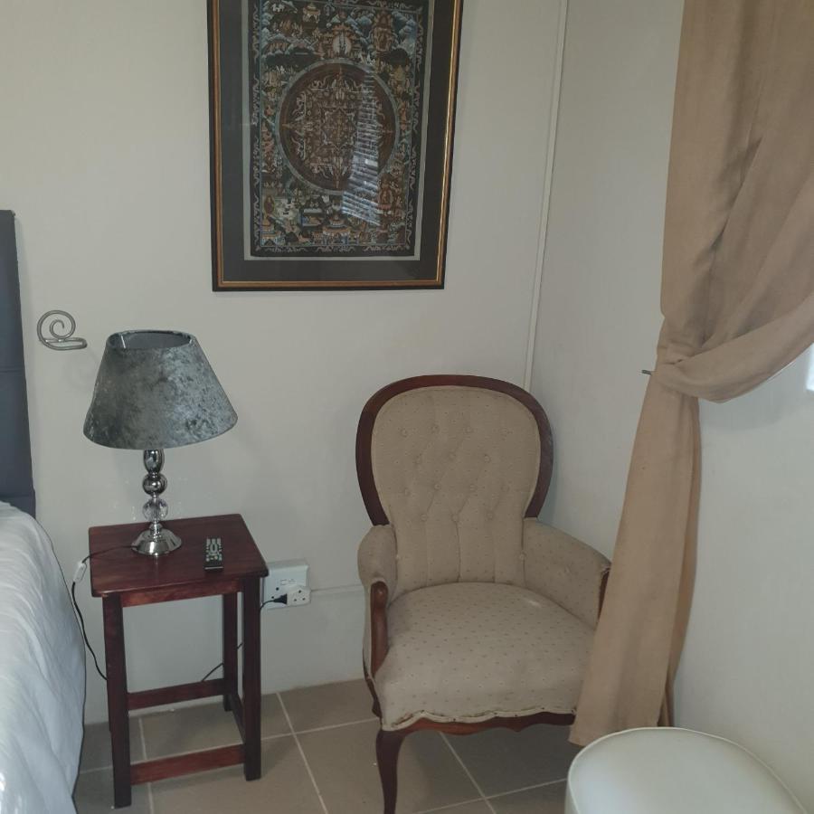 Garden Corner Guesthouse Beaufort West Extérieur photo