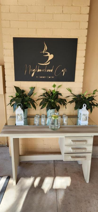 Garden Corner Guesthouse Beaufort West Extérieur photo