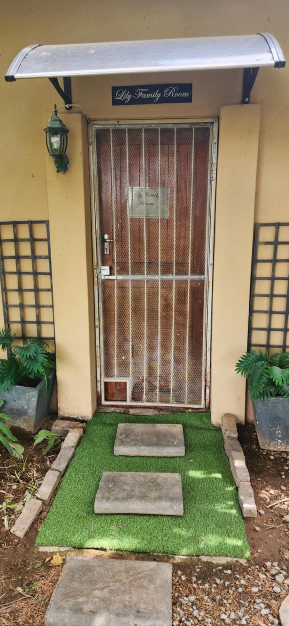 Garden Corner Guesthouse Beaufort West Extérieur photo